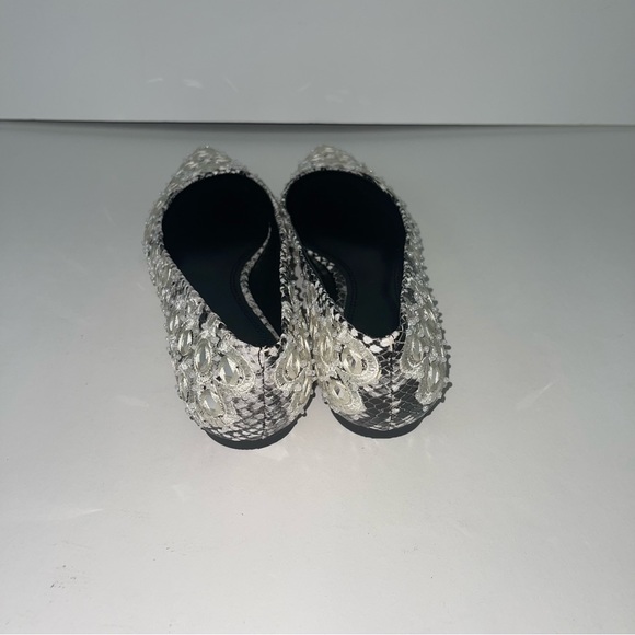 Tory Burch Yasmin Embroidered Mirror Pointed Toe Ballet Flat -New N Box- Reemoly - Picture 7 of 15